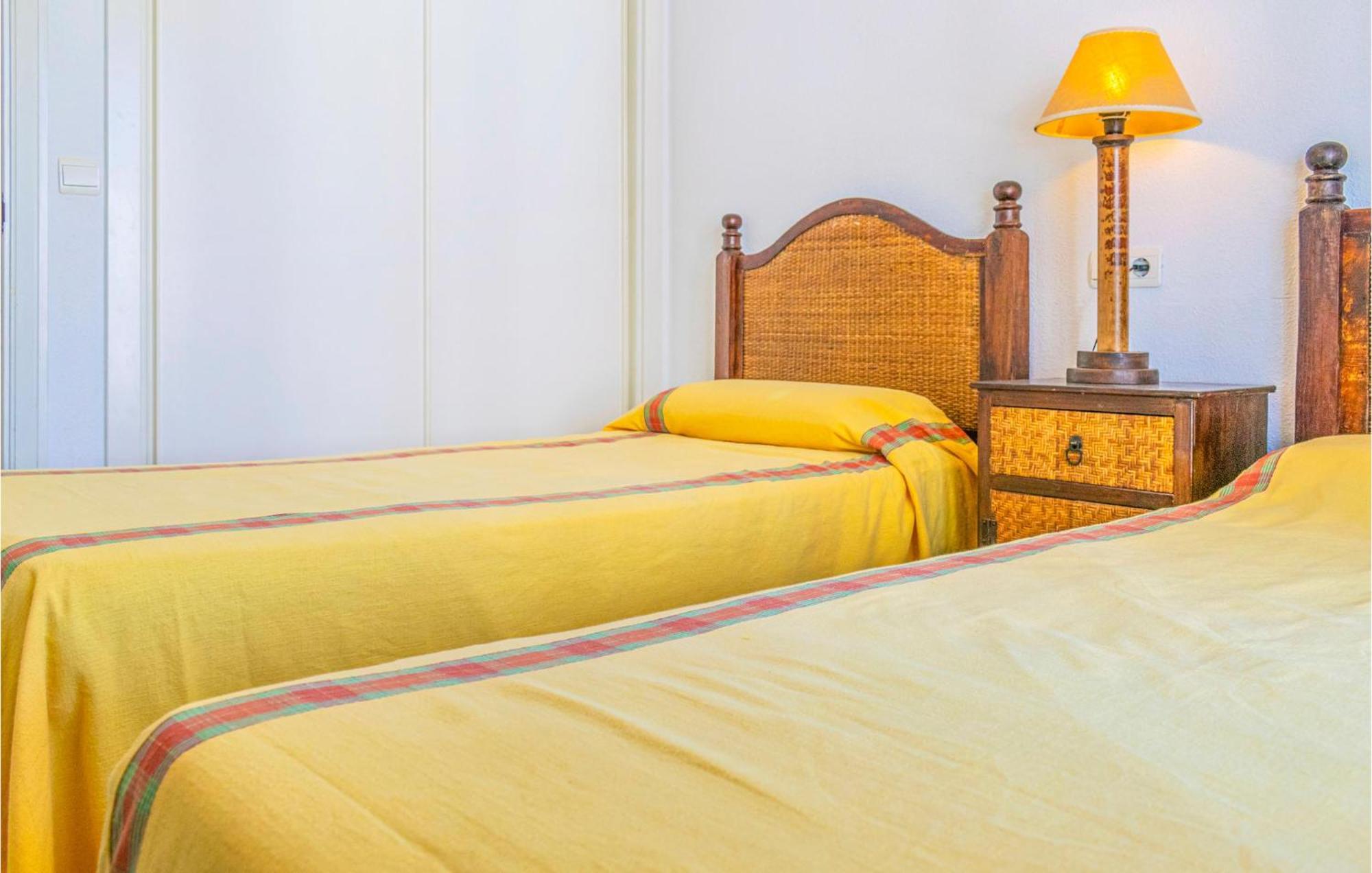 Lovely Apartment In Marbella With Kitchenette Zewnętrze zdjęcie