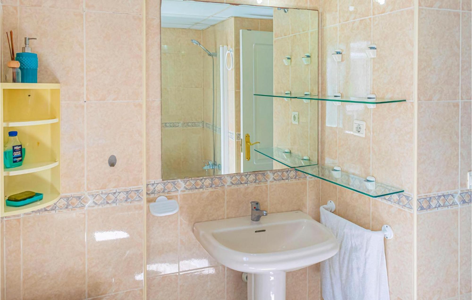 Lovely Apartment In Marbella With Kitchenette Zewnętrze zdjęcie